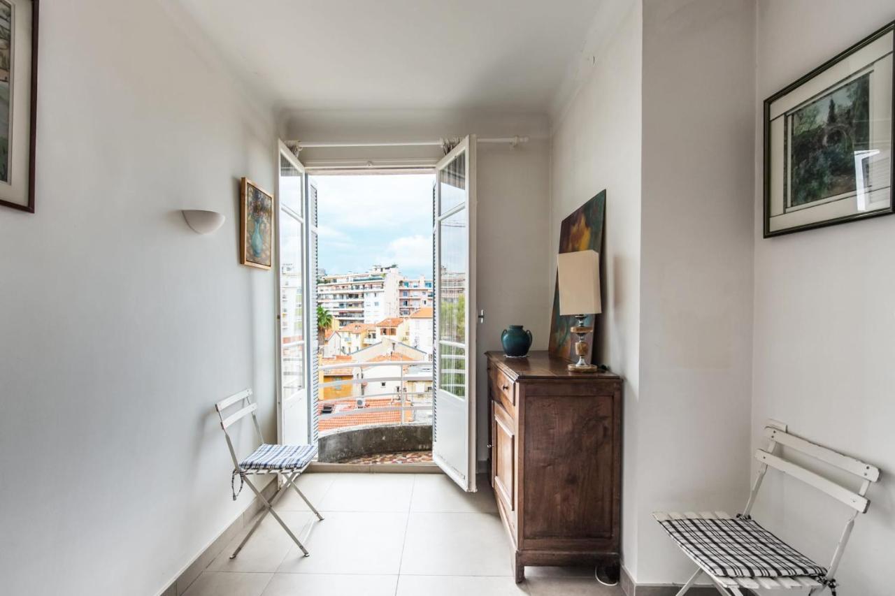 Апартаменты Fleurs De Nice Furnished Flat Экстерьер фото